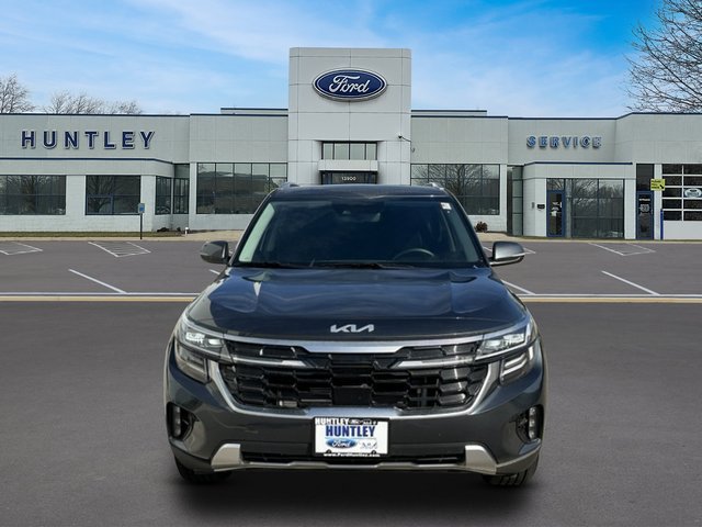 Used 2025 Kia Seltos SX AWD/4WD image 3