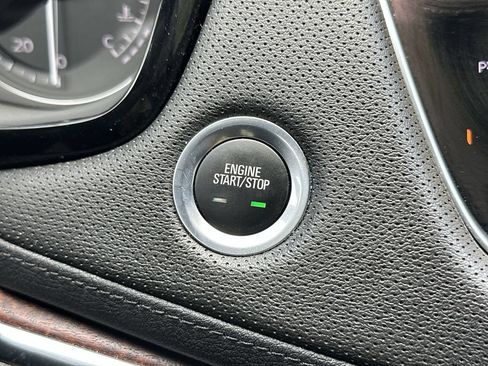 Used 2024 Cadillac XT5 Premium Luxury w/ Technology Package FWD image 17