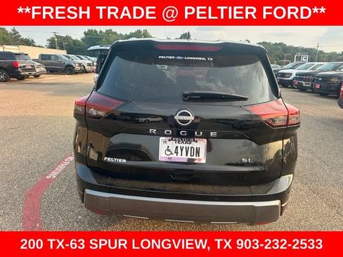 Used 2026 Nissan Rogue SL FWD image 21