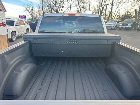 Used 2018 Ford F150 XLT w/ Equipment Group 302A Luxury image 6