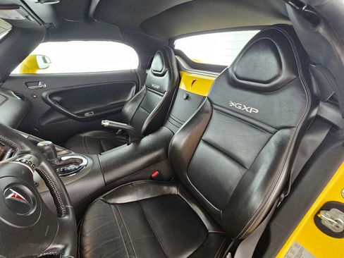 Used 2008 Pontiac Solstice GXP w/ Premium Package image 16