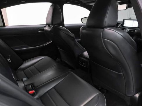 Used 2022 Lexus IS 350 F Sport image 37