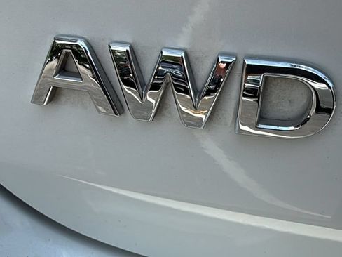 Used 2023 INFINITI QX50 Sensory AWD/4WD image 18