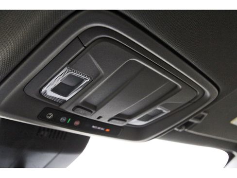 Used 2023 Chevrolet Silverado 1500 Custom image 25