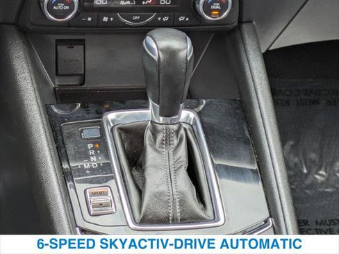 Used 2018 MAZDA CX-5 Touring w/ Preferred Equipment Package AWD/4WD image 19