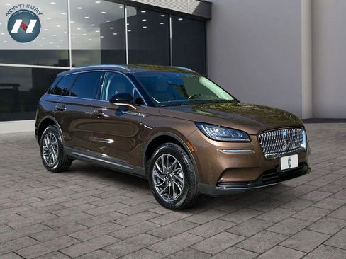 Used 2022 Lincoln Corsair AWD w/ Equipment Group 101A image 12