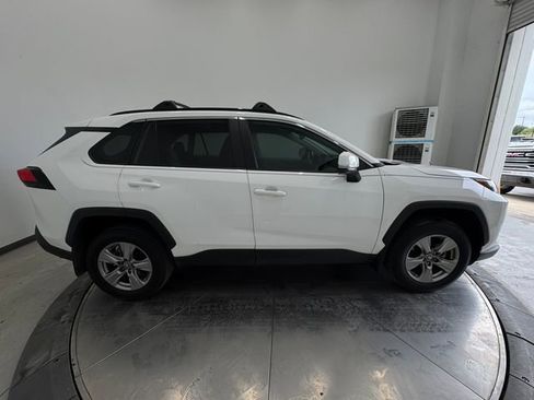 Used 2025 Toyota RAV4 XLE w/ Convenience Package FWD image 14