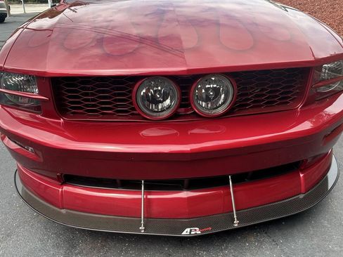 Used 2007 Ford Mustang GT RWD image 11