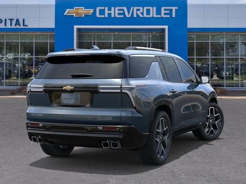 New 2026 Chevrolet Traverse High Country image 4