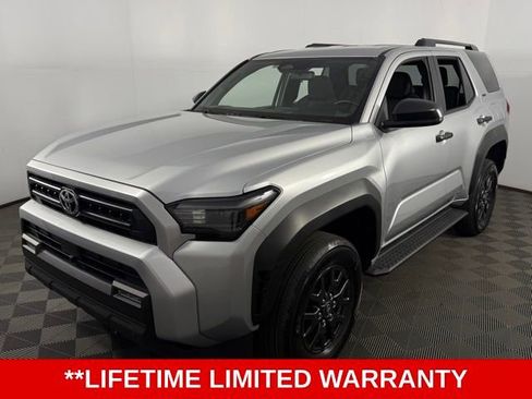 Used 2025 Toyota 4Runner SR5 image 3
