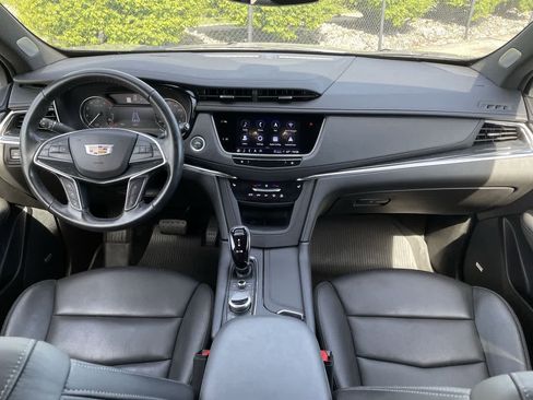 Used 2024 Cadillac XT5 Premium Luxury w/ LPO, Floor Liner Package FWD image 25