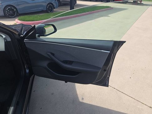 Used 2024 Tesla Model 3 Long Range RWD image 13
