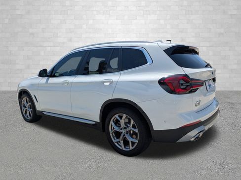 Used 2024 BMW X3 sDrive30i w/ Premium Package w/ZPA RWD image 4