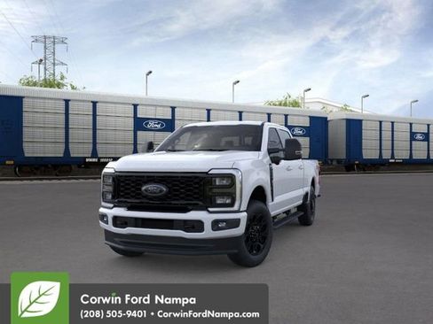 New 2026 Ford F250 XLT image 3