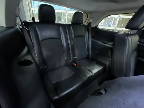 Used 2019 Dodge Journey Crossroad w/ Popular Equipment Group image 24