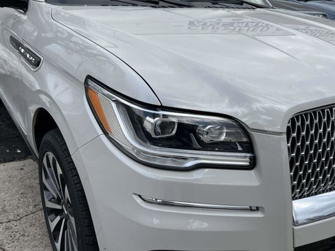 Used 2023 Lincoln Navigator L Reserve image 8