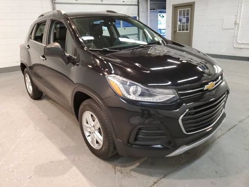 Used 2019 Chevrolet Trax LT w/ LT Convenience Package AWD/4WD image 7