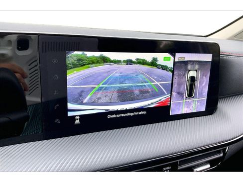 Used 2025 Nissan Kicks SR FWD image 20
