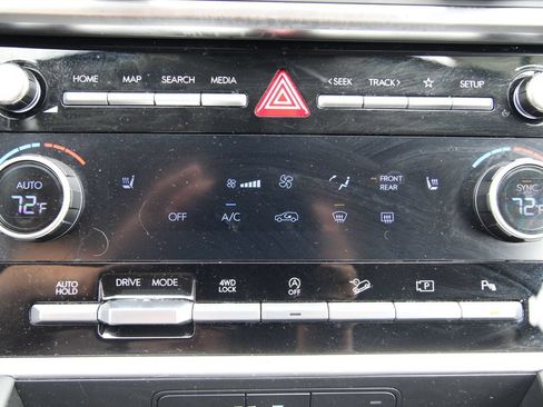 Used 2026 Hyundai Santa Fe SEL AWD/4WD image 27