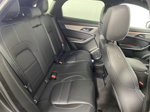 Used 2025 Jaguar F-PACE R-Dynamic S image 30