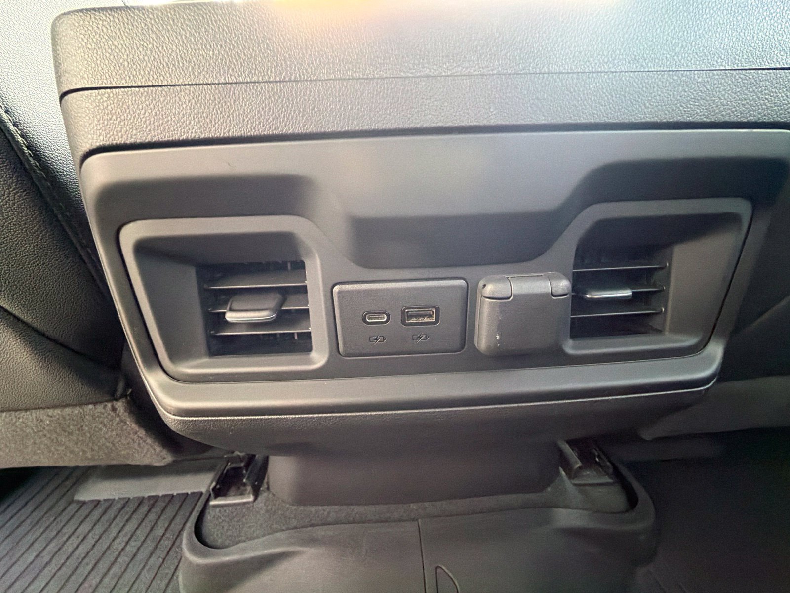 Used 2021 Chevrolet Silverado 1500 LT Trail Boss w/ Convenience Package II AWD/4WD image 12