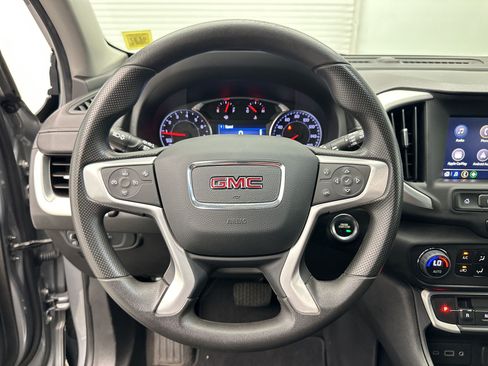 Used 2023 GMC Terrain SLE w/ Driver Convenience Package AWD/4WD image 11