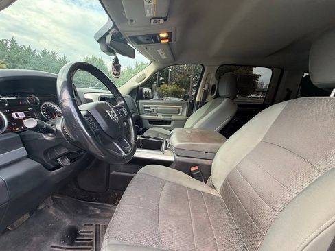 Used 2015 RAM 1500 Outdoorsman w/ Pittsburgh Penguins Edition AWD/4WD image 10