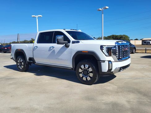 Used 2025 GMC Sierra 2500 Denali w/ Denali Reserve Package image 7