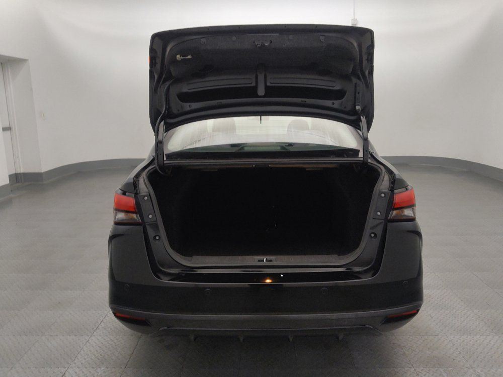 Used 2021 Nissan Versa S FWD image 29