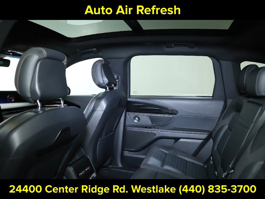 Certified 2024 Lincoln Nautilus Reserve w/ Equipment Group 202A AWD/4WD image 15