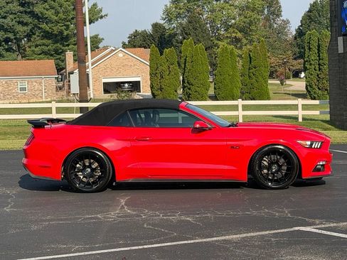 Used 2016 Ford Mustang GT Premium w/ Equipment Group 401A RWD image 4