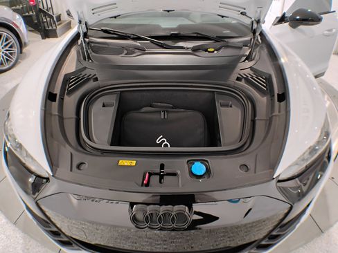 Used 2022 Audi e-tron GT Prestige w/ Prestige Package image 71