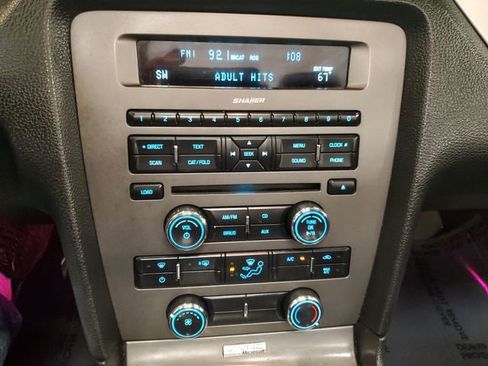 Used 2012 Ford Mustang Premium RWD image 27