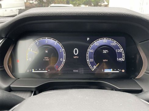 New 2025 Jeep Grand Cherokee Laredo w/ Luxury Tech Group I image 33