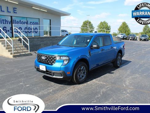 New 2025 Ford Maverick XLT image 1