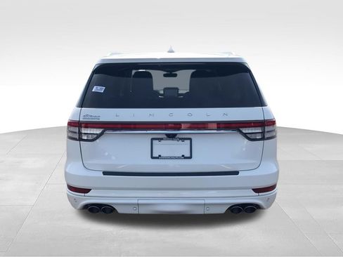 Used 2021 Lincoln Aviator Reserve w/ Equipment Group 210A AWD/4WD image 7