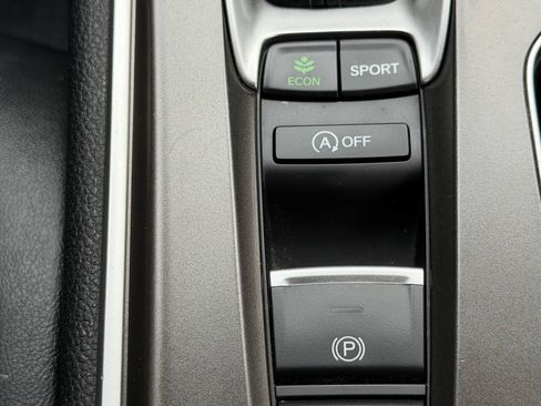 Used 2021 Honda Accord Sport image 26