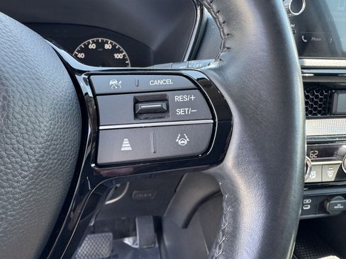 Used 2023 Honda CR-V EX-L image 9