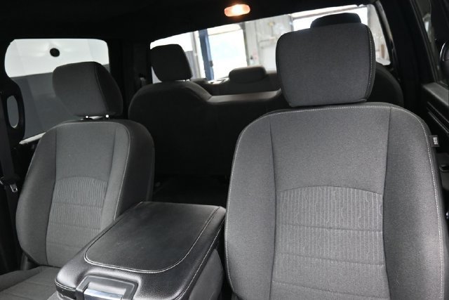 Used 2024 RAM 1500 Warlock AWD/4WD image 15