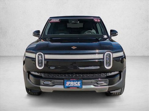 Used 2023 Rivian R1S Adventure image 2