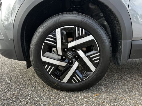 New 2026 Nissan Kicks SV w/ SV Premium Package image 11