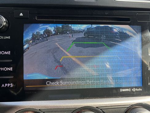 Used 2017 Subaru Crosstrek 2.0i Limited w/ Popular Package #2 AWD/4WD image 16