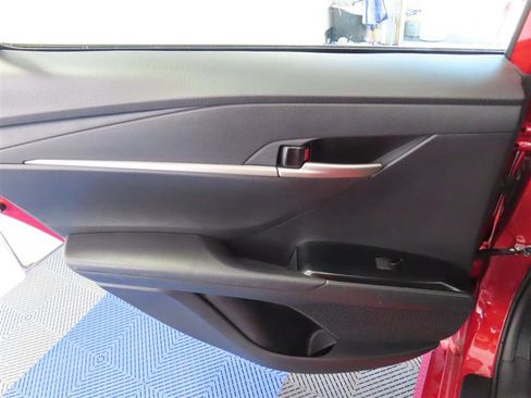 Used 2025 Toyota Camry LE FWD image 28