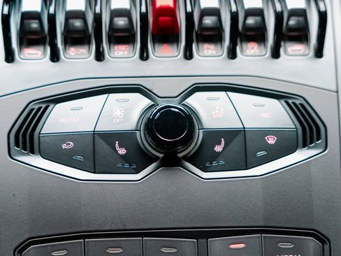 Used 2018 Lamborghini Huracan LP 580-2 image 47