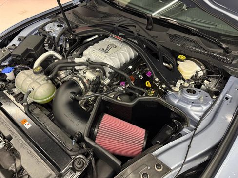 Used 2022 Ford Mustang Shelby GT500 w/ Technology Package RWD image 51