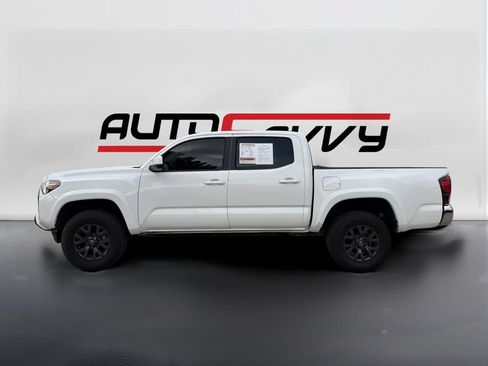 Used 2023 Toyota Tacoma SR5 RWD image 8