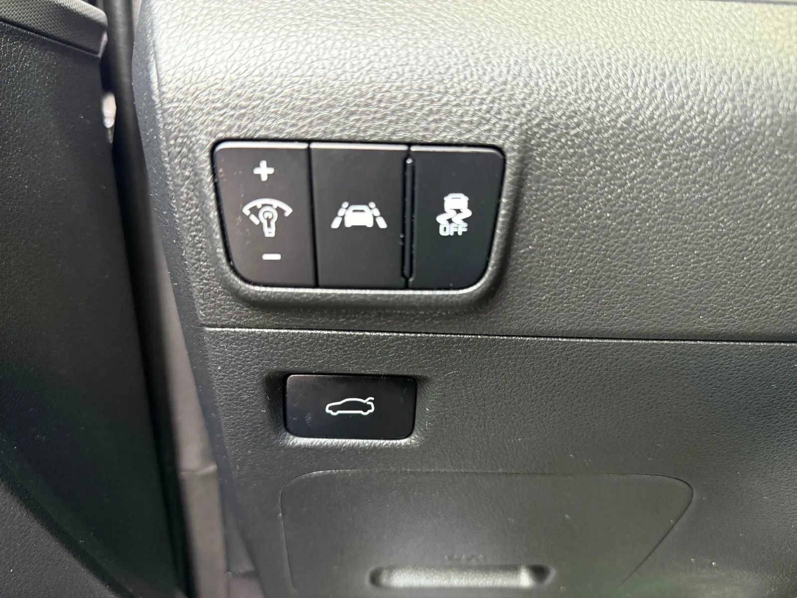 Used 2022 Kia K5 LXS FWD image 39