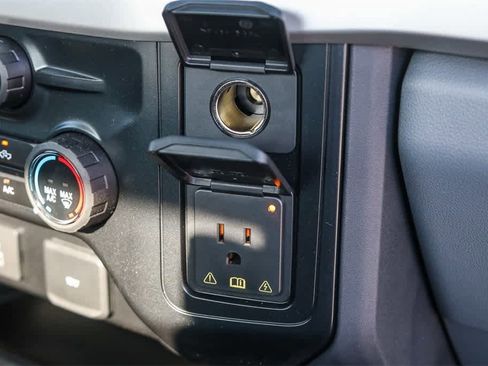 New 2025 Ford F250 XL w/ XL Chrome Package image 21