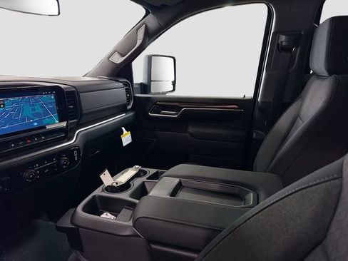 New 2026 Chevrolet Silverado 2500 LT image 23