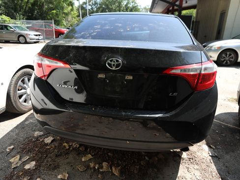 Used 2015 Toyota Corolla LE FWD image 7